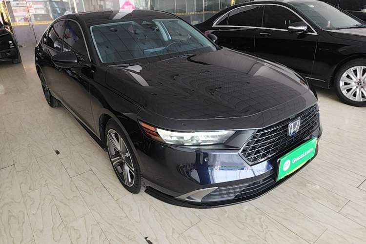 Used Honda Accord New Energy 2023 2.0L ePHEV Prestige Edition Front Right 45 Deg
