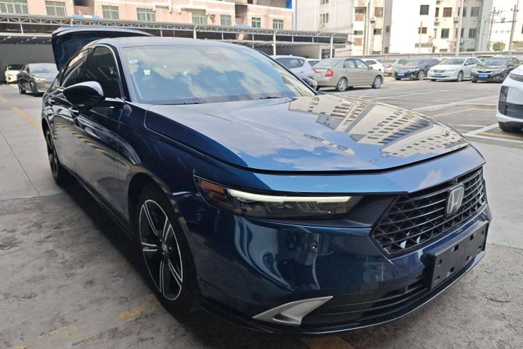 Used Honda Accord New Energy 2023 2.0L ePHEV Flagship Edition Front Right 45 Deg