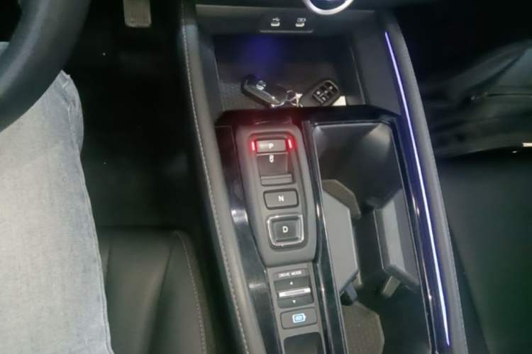 Used Honda Accord New Energy 2023 2.0L ePHEV Luxury Edition Gear Lever