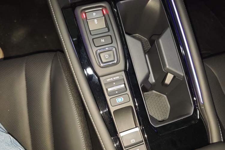 Used Honda Accord New Energy 2023 2.0L ePHEV Prestige Edition Gear Lever