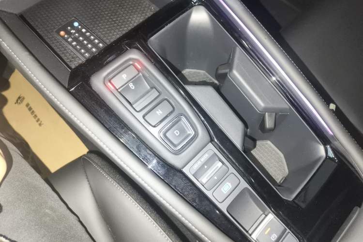 Used Honda Accord New Energy 2023 2.0L ePHEV Luxury Edition Gear Lever