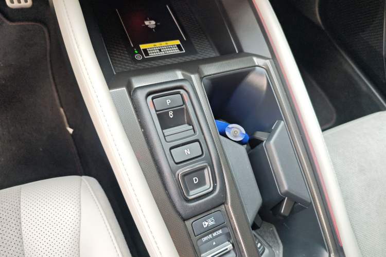 Used Honda Accord New Energy 2023 2.0L ePHEV Flagship Edition Gear Lever