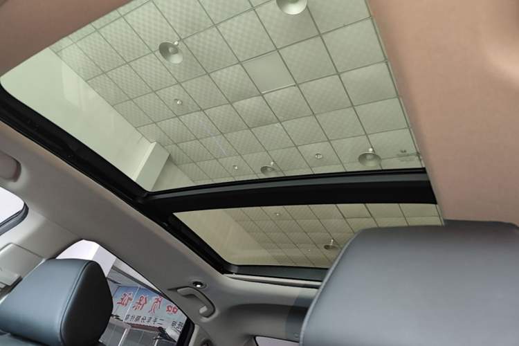 Used Honda Accord New Energy 2023 2.0L ePHEV Prestige Edition Headliner