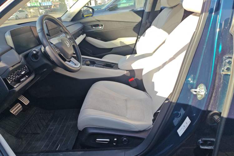 Used Honda Accord New Energy 2023 2.0L ePHEV Flagship Edition Interior 1