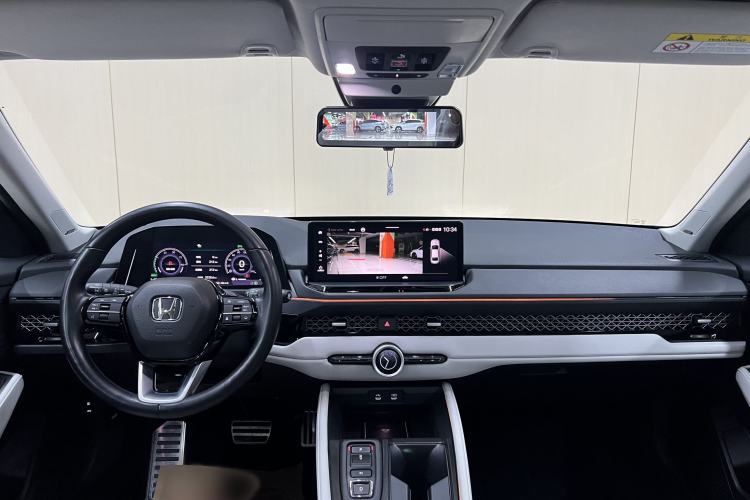 Used Honda Accord New Energy 2023 2.0L ePHEV Flagship Edition Interior 10
