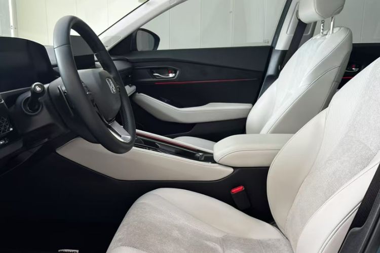 Used Honda Accord New Energy 2023 2.0L ePHEV Flagship Edition Interior 2