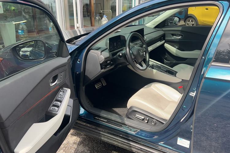 Used Honda Accord New Energy 2023 2.0L ePHEV Flagship Edition Interior 2