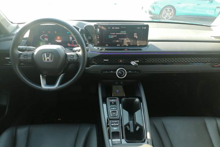 Used Honda Accord New Energy 2023 2.0L ePHEV Flagship Edition Interior 2