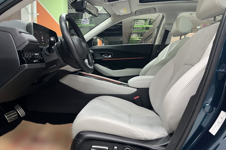Used Honda Accord New Energy 2023 2.0L ePHEV Flagship Edition Interior 2