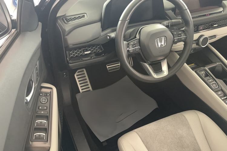 Used Honda Accord New Energy 2023 2.0L ePHEV Flagship Edition Interior 2