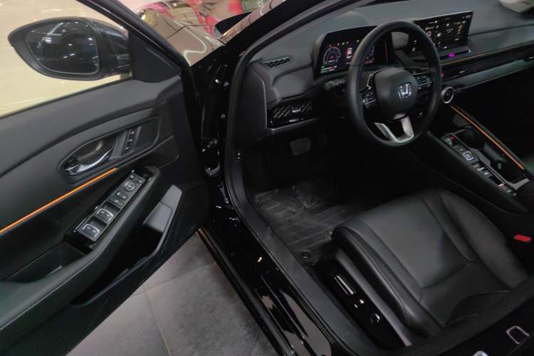 Used Honda Accord New Energy 2023 2.0L ePHEV Prestige Edition Interior 3
