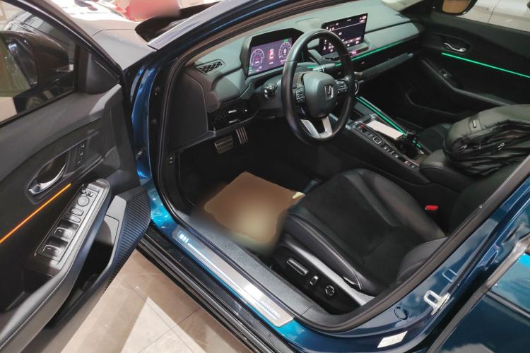 Used Honda Accord New Energy 2023 2.0L ePHEV Flagship Edition Interior 3