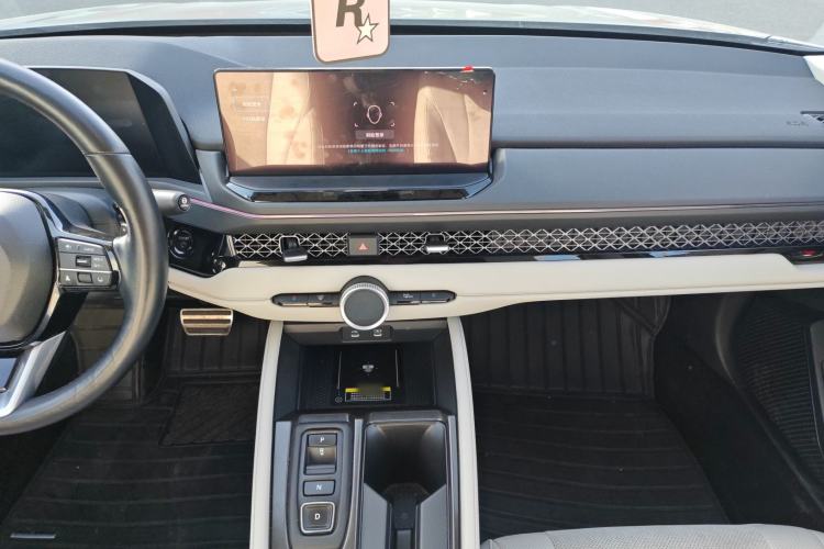Used Honda Accord New Energy 2023 2.0L ePHEV Flagship Edition Interior 5
