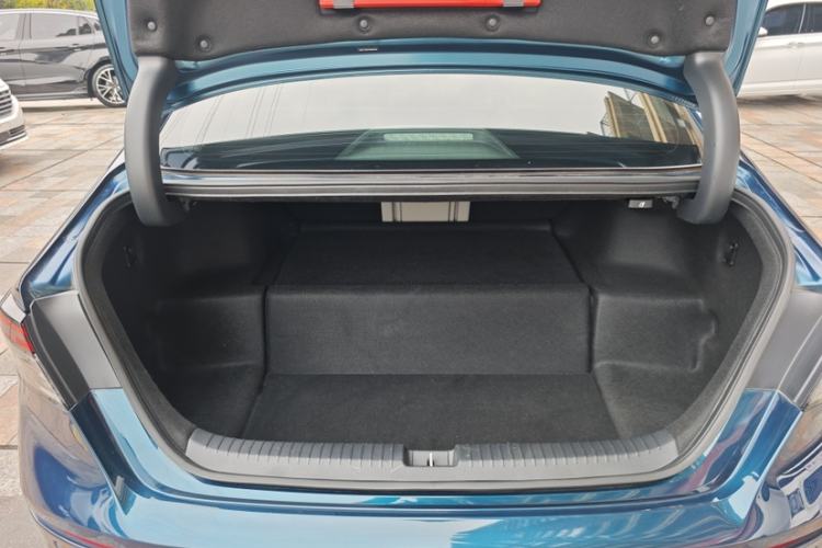 Used Honda Accord New Energy 2023 2.0L ePHEV Flagship Edition Interior 5