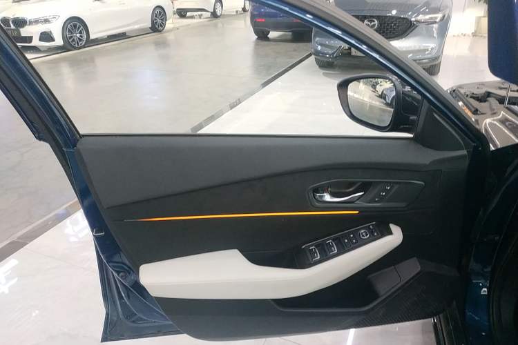 Used Honda Accord New Energy 2023 2.0L ePHEV Flagship Edition Left Front Door Interior