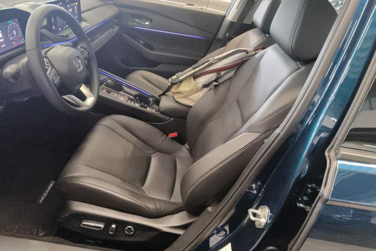 Used Honda Accord New Energy 2023 2.0L ePHEV Prestige Edition Left Front Seat