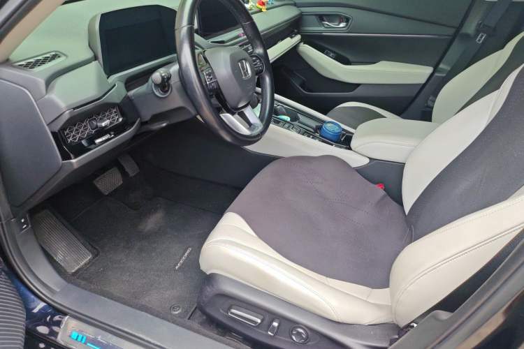 Used Honda Accord New Energy 2023 2.0L ePHEV Prestige Edition Left Front Seat