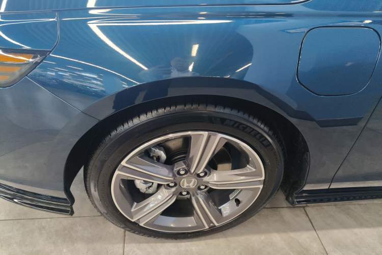 Used Honda Accord New Energy 2023 2.0L ePHEV Prestige Edition Left Front Wheel Hub