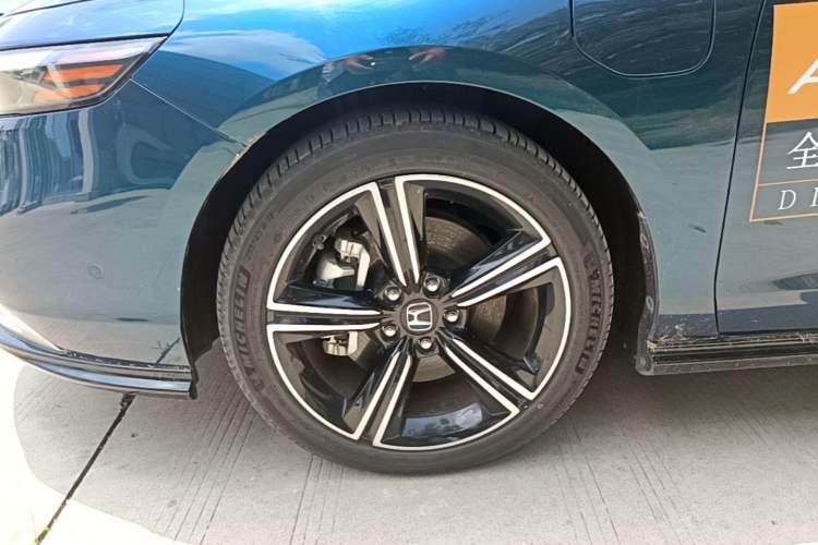 Used Honda Accord New Energy 2023 2.0L ePHEV Flagship Edition Left Front Wheel Hub