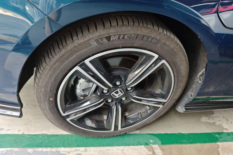 Used Honda Accord New Energy 2023 2.0L ePHEV Flagship Edition Left Front Wheel Hub