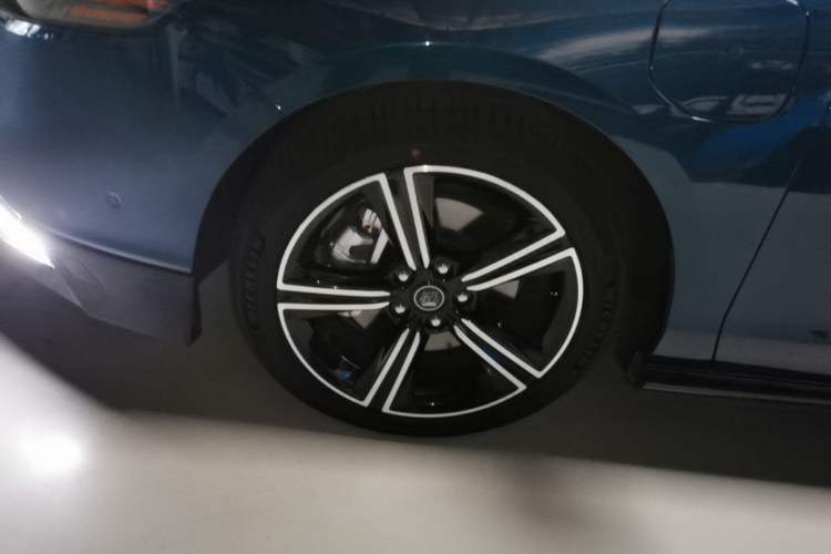 Used Honda Accord New Energy 2023 2.0L ePHEV Flagship Edition Left Front Wheel Hub
