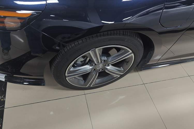 Used Honda Accord New Energy 2023 2.0L ePHEV Prestige Edition Left Front Wheel Hub