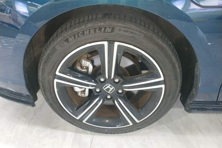 Used Honda Accord New Energy 2023 2.0L ePHEV Flagship Edition Left Front Wheel Hub
