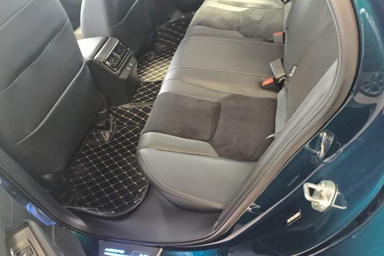 Used Honda Accord New Energy 2023 2.0L ePHEV Flagship Edition Left Rear Seat
