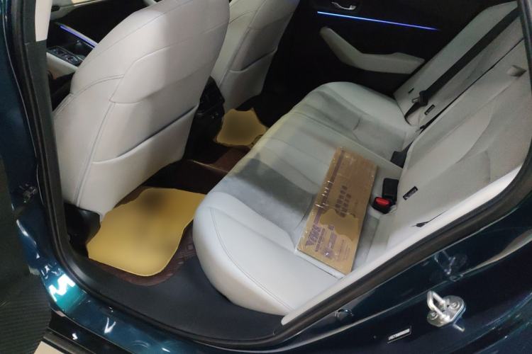 Used Honda Accord New Energy 2023 2.0L ePHEV Flagship Edition Left Rear Seat
