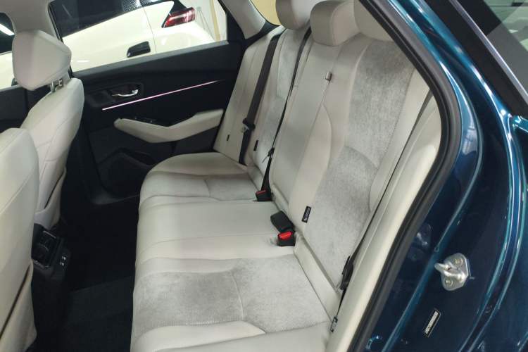 Used Honda Accord New Energy 2023 2.0L ePHEV Flagship Edition Left Rear Seat
