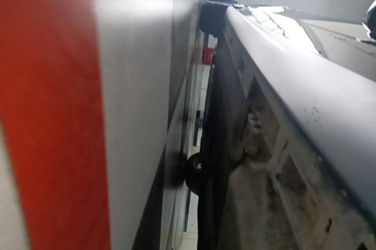 Used Honda Accord New Energy 2023 2.0L ePHEV Luxury Edition Left Side Sill