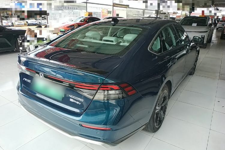 Used Honda Accord New Energy 2023 2.0L ePHEV Flagship Edition Rear Right 45 Deg
