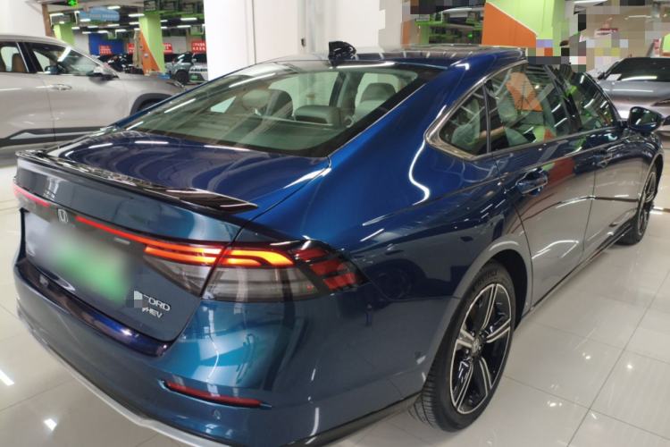 Used Honda Accord New Energy 2023 2.0L ePHEV Flagship Edition Rear Right 45 Deg