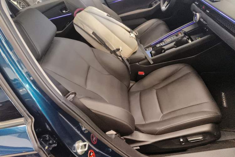 Used Honda Accord New Energy 2023 2.0L ePHEV Prestige Edition Right Front Seat