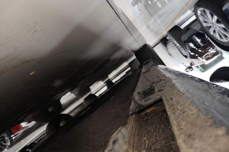 Used Honda Accord New Energy 2023 2.0L ePHEV Prestige Edition Right Side Sill