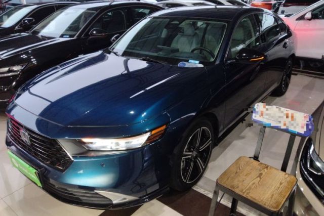 Ojetý Honda Accord New Energy 2023 2.0L ePHEV Flagship Edition