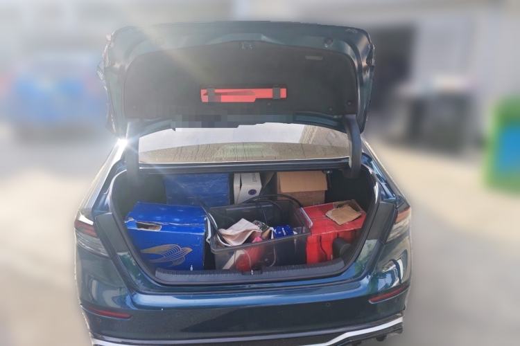 Used Honda Accord New Energy 2023 2.0L ePHEV Flagship Edition Trunk
