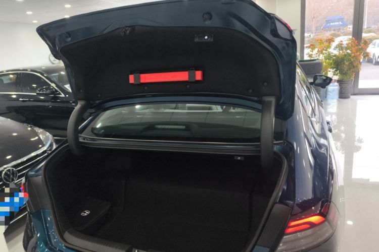 Used Honda Accord New Energy 2023 2.0L ePHEV Flagship Edition Trunk