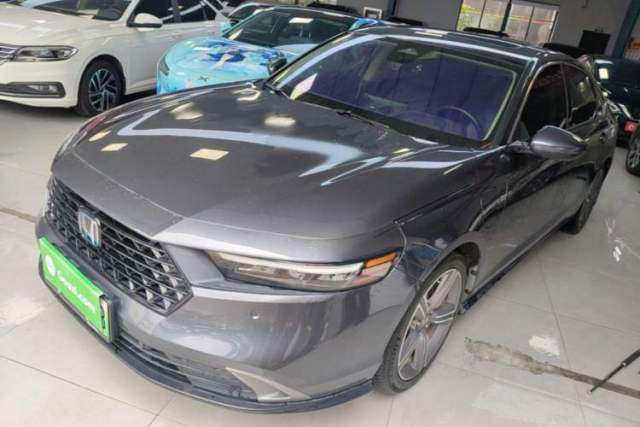 Ojetý Honda Accord New Energy 2023 2.0L ePHEV Prestige Edition