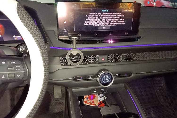 Used Honda Accord New Energy 2023 2.0L ePHEV Smart Edition Audio And AC Panel
