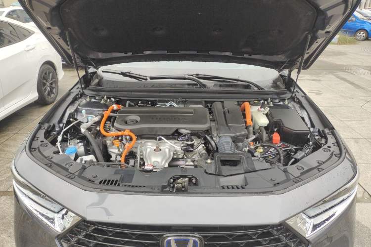 Used Honda Accord New Energy 2023 2.0L ePHEV Smart Edition Engine Bay