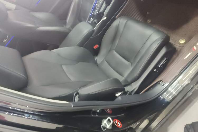 Used Honda Accord New Energy 2023 2.0L ePHEV Prestige Edition Right Front Seat