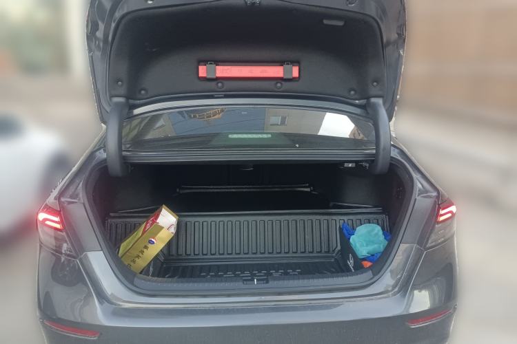 Used Honda Accord New Energy 2023 2.0L ePHEV Smart Edition Trunk