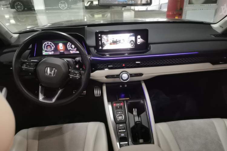 Used Honda Accord New Energy 2023 2.0L ePHEV Flagship Edition Center Console