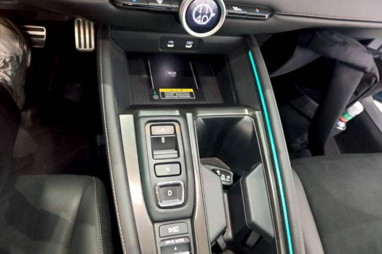 Used Honda Accord New Energy 2023 2.0L ePHEV Flagship Edition Gear Lever