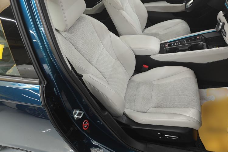 Used Honda Accord New Energy 2023 2.0L ePHEV Flagship Edition Right Front Seat