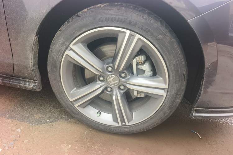 Used Honda Accord New Energy 2023 2.0L ePHEV Prestige Edition Right Front Wheel Hub