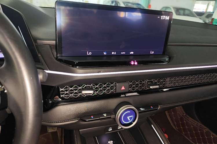 Used Honda Accord New Energy 2023 2.0L ePHEV Prestige Edition Audio And AC Panel