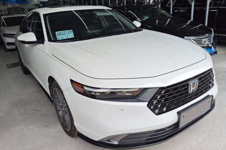 Used Honda Accord New Energy 2023 2.0L ePHEV Prestige Edition Front Right 45 Deg