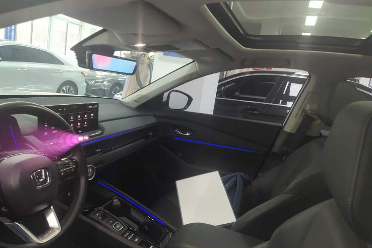 Used Honda Accord New Energy 2023 2.0L ePHEV Prestige Edition Headliner
